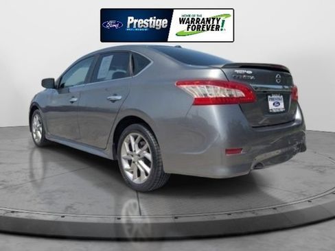 Used 2015 Nissan Sentra SR w/ Navigation Package FWD image 7