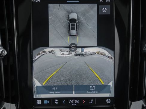 Used 2025 Volvo V60 B5 Cross Country Plus image 39