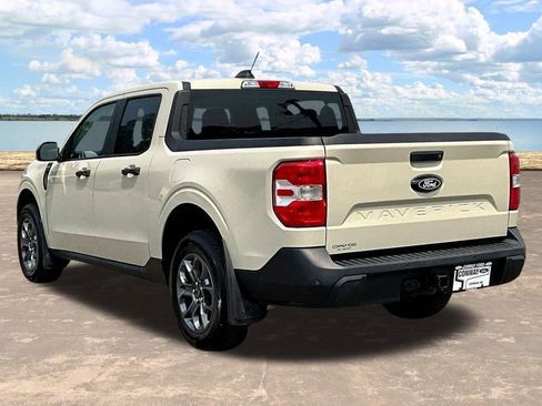Used 2025 Ford Maverick XLT w/ XLT Luxury Package AWD/4WD image 5