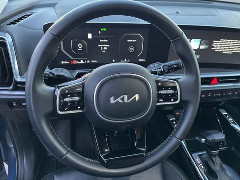 Used 2024 Kia Sorento SX image 30