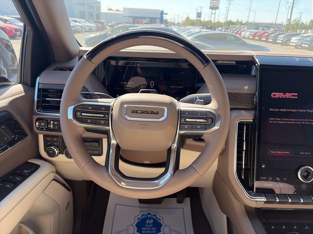 New 2027 GMC Yukon Denali w/ Denali Reserve Package AWD/4WD image 15