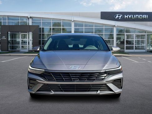 New 2026 Hyundai Elantra Blue image 12