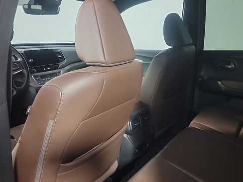 Certified 2024 Honda Ridgeline RTL image 18