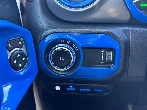 Used 2023 Jeep Wrangler Unlimited Rubicon 4xe w/ Cold Weather Group AWD/4WD image 18
