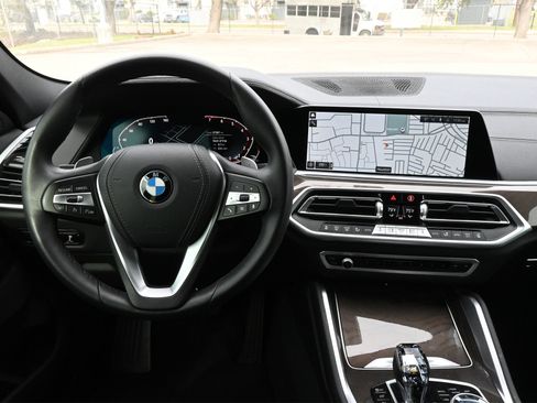 Used 2023 BMW X6 xDrive40i w/ Luxury Seating Package image 9