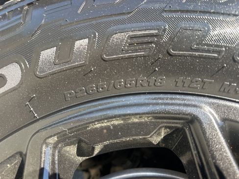 Used 2022 Ford Explorer Timberline image 34