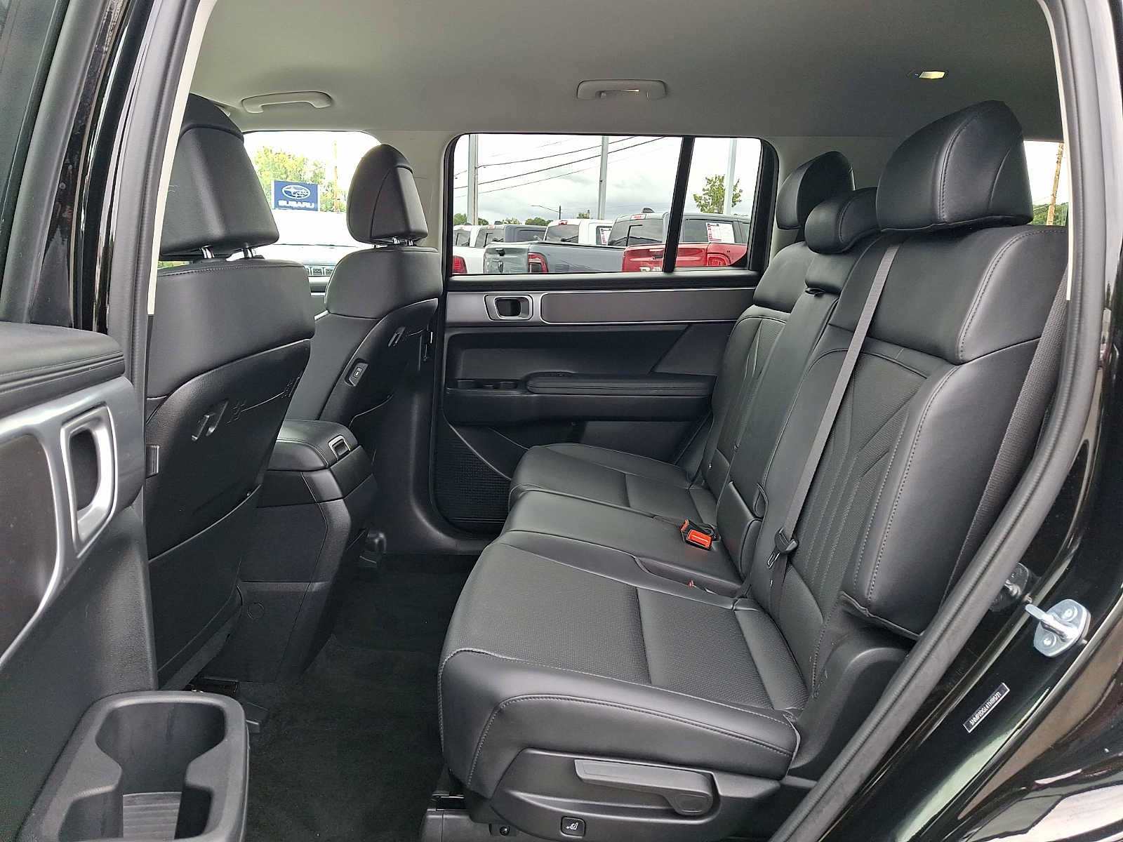 Used 2026 Hyundai Santa Fe SEL AWD/4WD image 12