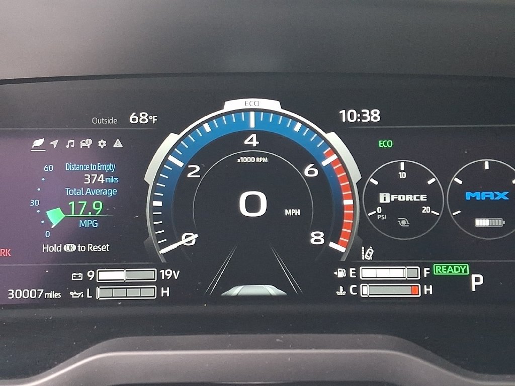 Used 2023 Toyota Tundra Capstone AWD/4WD image 20