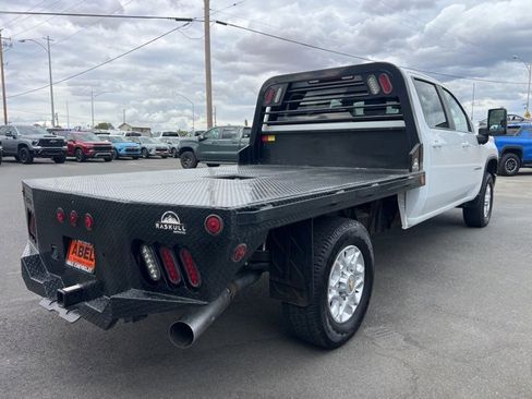 Used 2022 Chevrolet Silverado 2500 LT w/ Convenience Package image 5