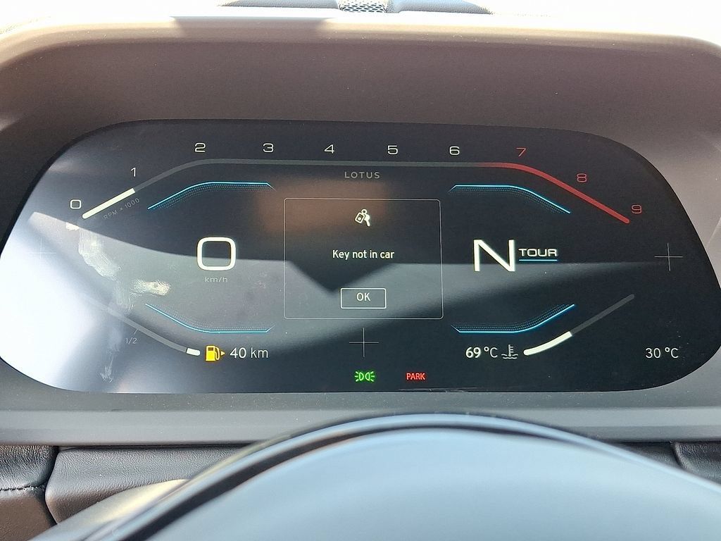 Used 2025 Lotus Emira RWD image 18