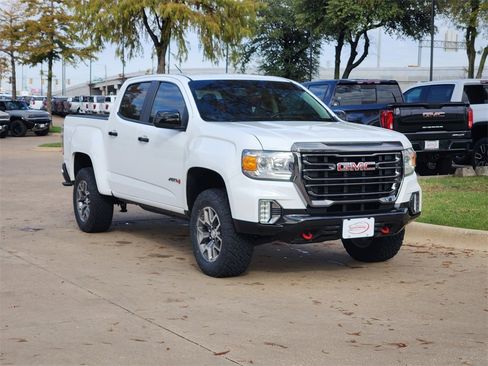 Used 2022 GMC Canyon AT4 w/ Trailering Package image 3
