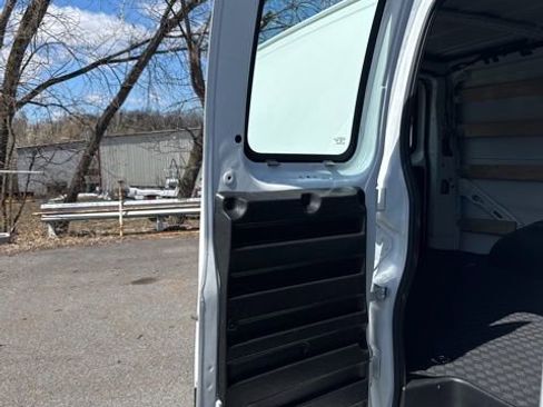 Used 2024 Chevrolet Express 2500 w/ Driver Convenience Package image 15