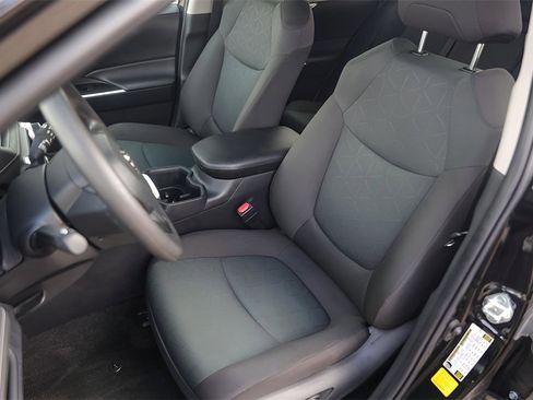 Used 2024 Toyota RAV4 XLE image 7