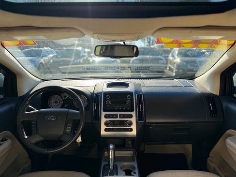 Used 2010 Ford Edge SEL image 12