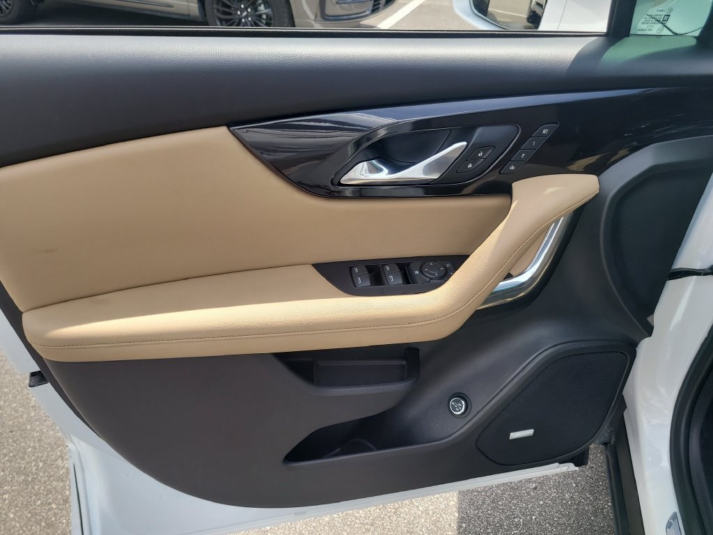 Used 2019 Chevrolet Blazer Premier w/ Driver Confidence II Package FWD image 16