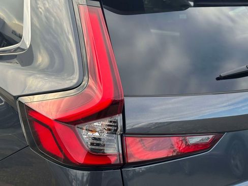 Used 2024 Honda CR-V EX image 10