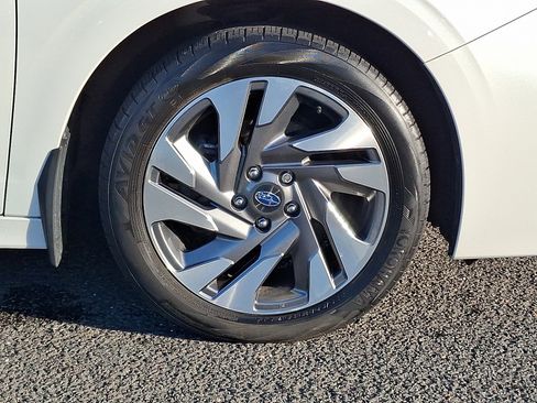 Used 2023 Subaru Legacy Limited image 8