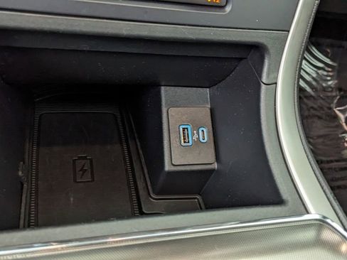 Certified 2022 Ford Edge SEL w/ Convenience Package image 29