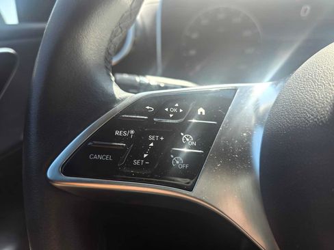 Certified 2025 Mercedes-Benz GLC 350e 4MATIC image 31