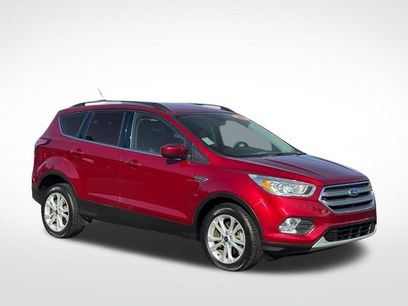 Used 2017 Ford Escape SE w/ Equipment Group 201A