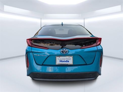Used 2019 Toyota Prius Prime Premium image 4