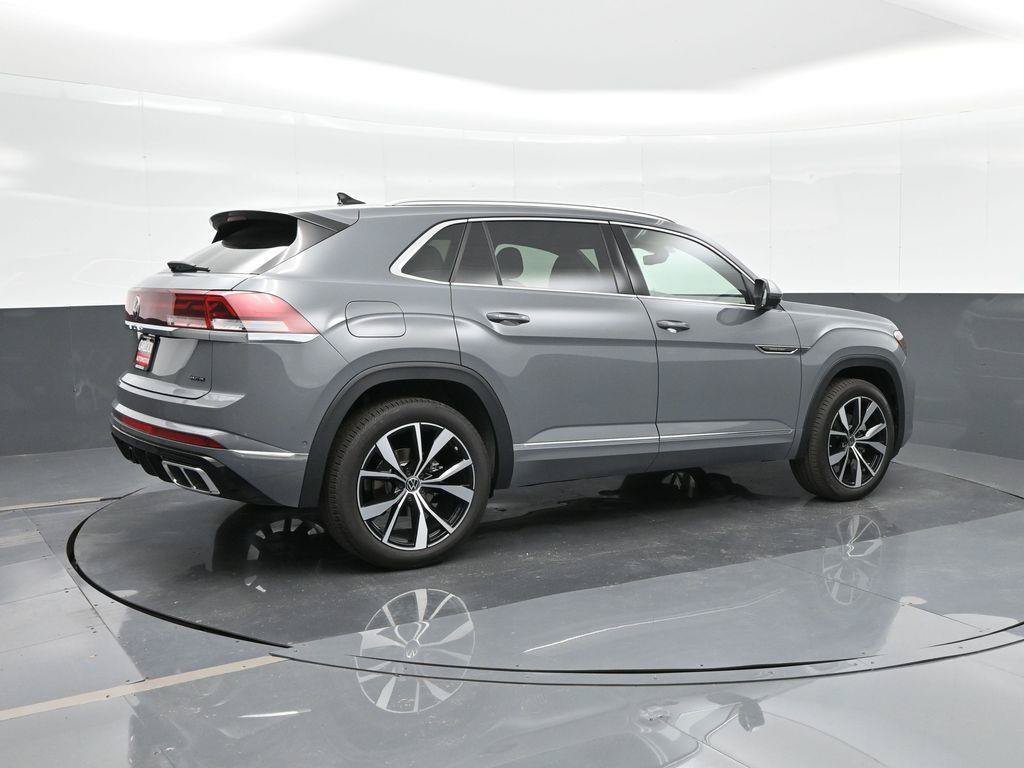 New 2025 Volkswagen Atlas Cross Sport SEL Premium R-Line AWD/4WD image 4