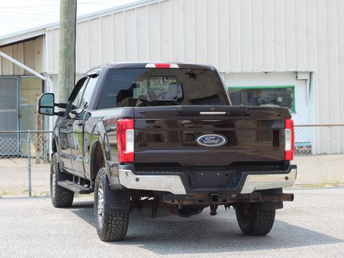 Used 2018 Ford F250 Lariat w/ Snow Plow Prep Package AWD/4WD image 6