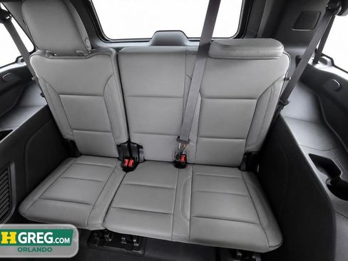 Used 2021 GMC Yukon SLT w/ SLT Premium Package RWD image 17