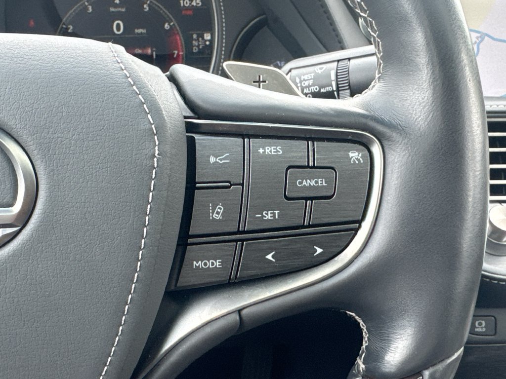 Used 2018 Lexus LS 500 w/ Interior Upgrade Package RWD image 22