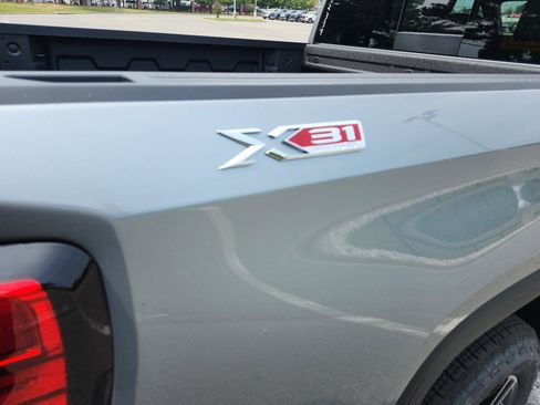 New 2026 GMC Sierra 1500 Elevation w/ Elevation Premium Package image 5