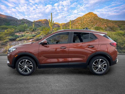 Used 2021 Buick Encore GX Select w/ Advanced Technology Package AWD/4WD image 7