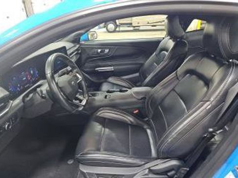 Used 2024 Ford Mustang Premium image 10