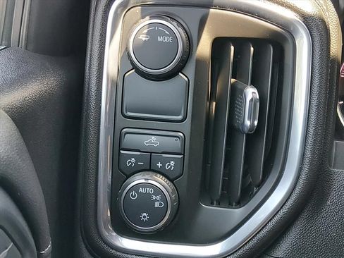 Used 2021 Chevrolet Silverado 1500 LT RWD image 23