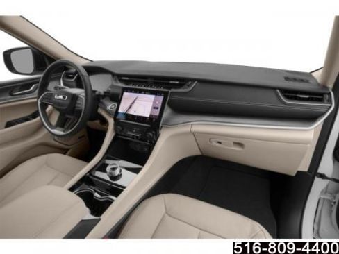 Used 2021 Jeep Grand Cherokee L Laredo w/ Luxury Tech Group I image 19
