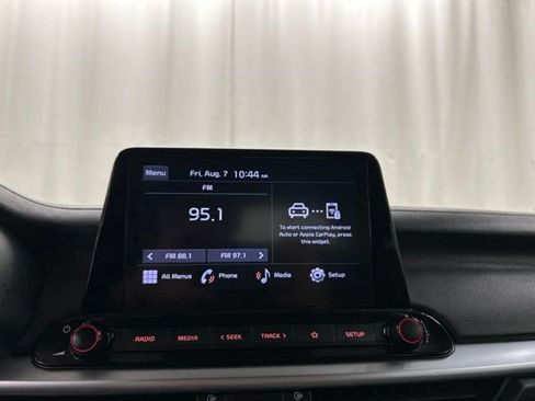 Used 2022 Kia Forte LXS w/ LXS Technology Package FWD image 9