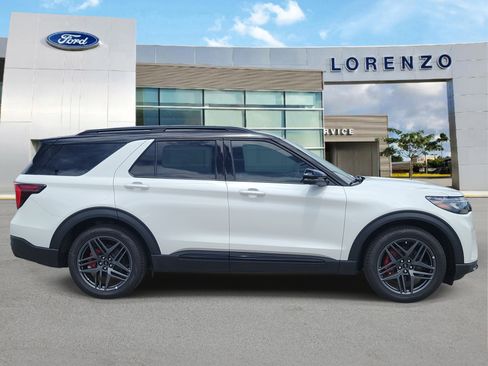 New 2026 Ford Explorer ST AWD/4WD image 8