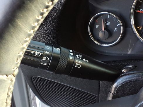 Used 2015 Jeep Wrangler Unlimited Sahara image 19