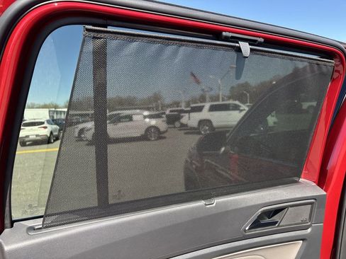 Used 2021 Volkswagen Atlas SEL Premium image 30