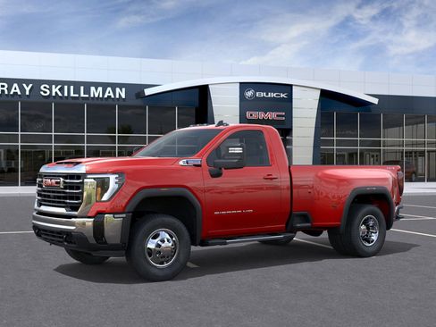 New 2026 GMC Sierra 3500 SLE image 2