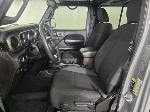 Used 2023 Jeep Wrangler Unlimited w/ Cold Weather Group AWD/4WD image 20