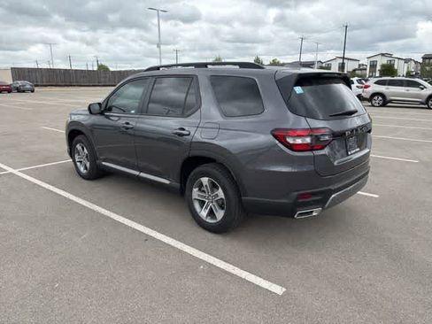 Used 2026 Honda Pilot EX-L image 3