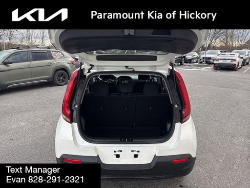 Used 2021 Kia Soul LX image 9