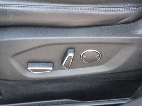 Used 2017 Ford Edge SEL w/ Equipment Group 201A image 16