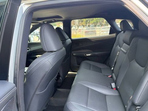 Used 2023 Lexus RX 350 Premium w/ Accessory Package AWD/4WD image 17