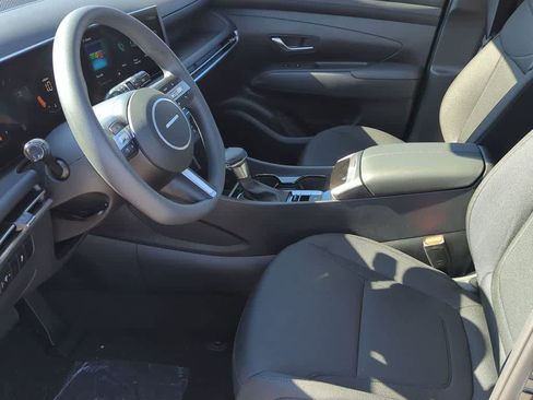 New 2026 Hyundai Tucson SE image 16