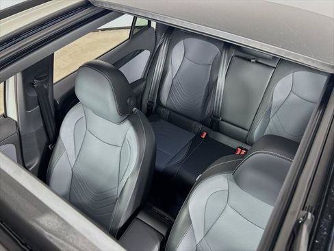 New 2026 Volkswagen Tiguan SE R-Line AWD/4WD image 21