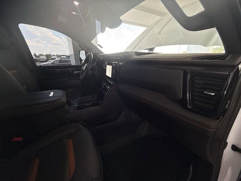 Certified 2024 GMC Sierra 2500 AT4 image 36