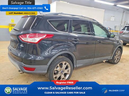 Used 2014 Ford Escape SE w/ Equipment Group 201A image 3