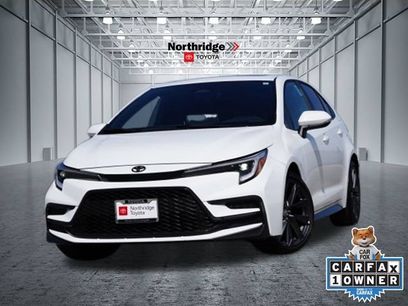 Used 2025 Toyota Corolla SE w/ SE Premium Package