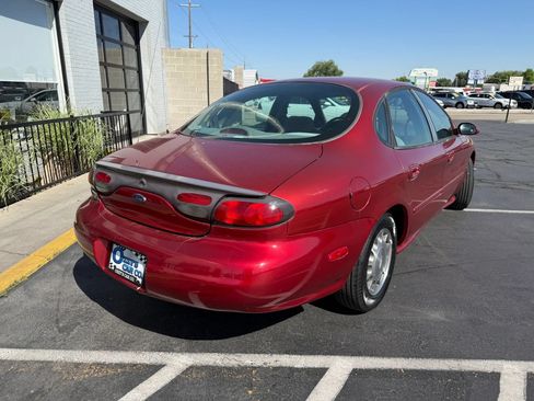 Used 1999 Ford Taurus SE FWD image 7